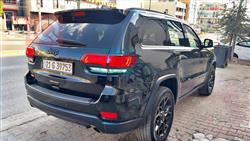 جیپ گراند شیرۆکی